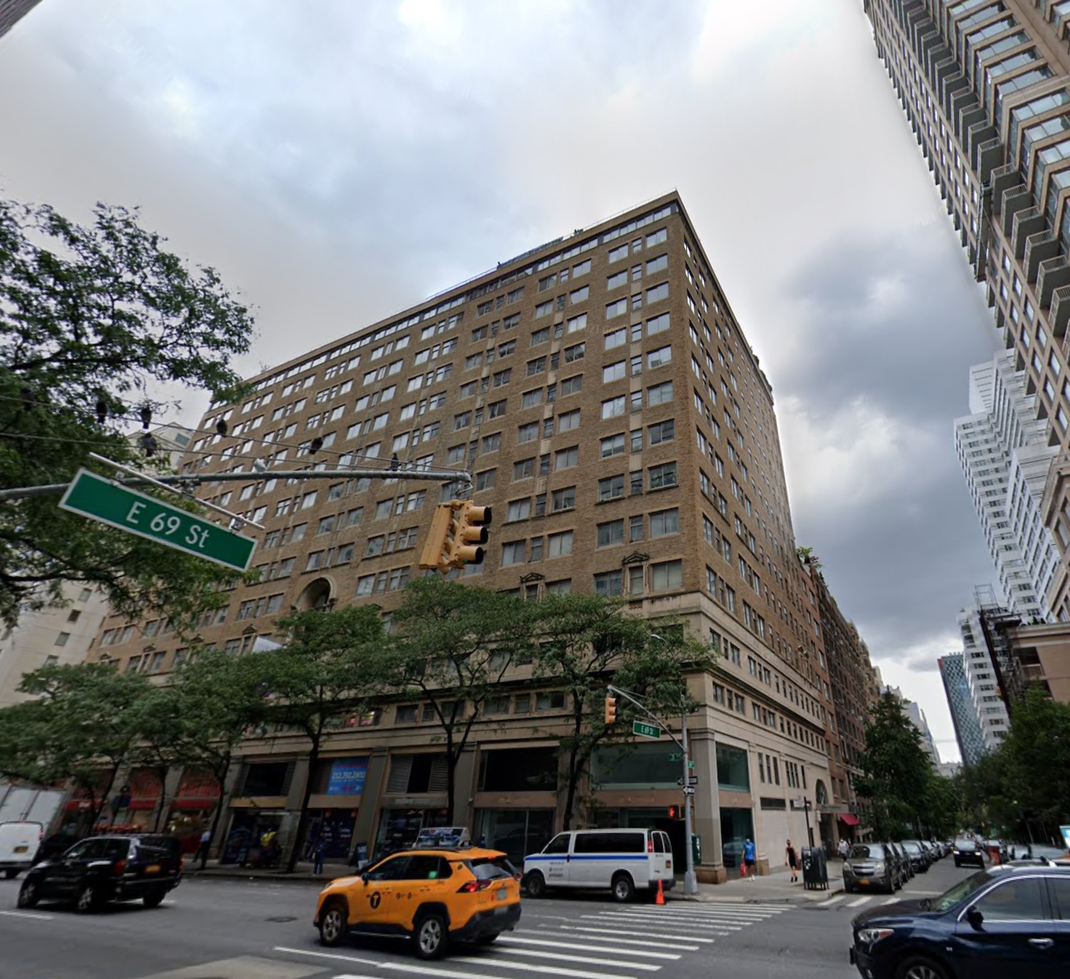 Warby Parker opens new store at Fairfax on the Upper East Side